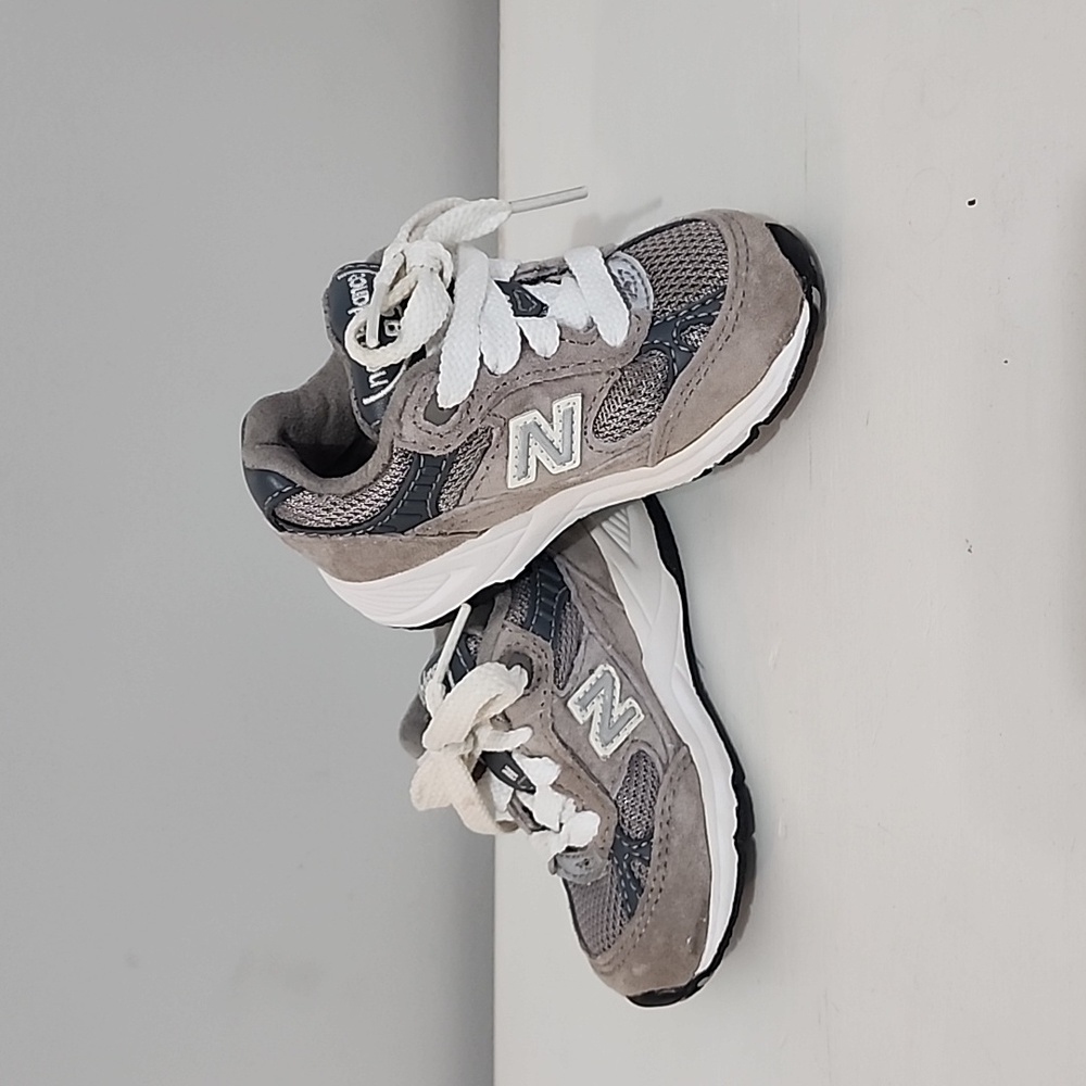 New Balance 991 Gray Toddlers 4